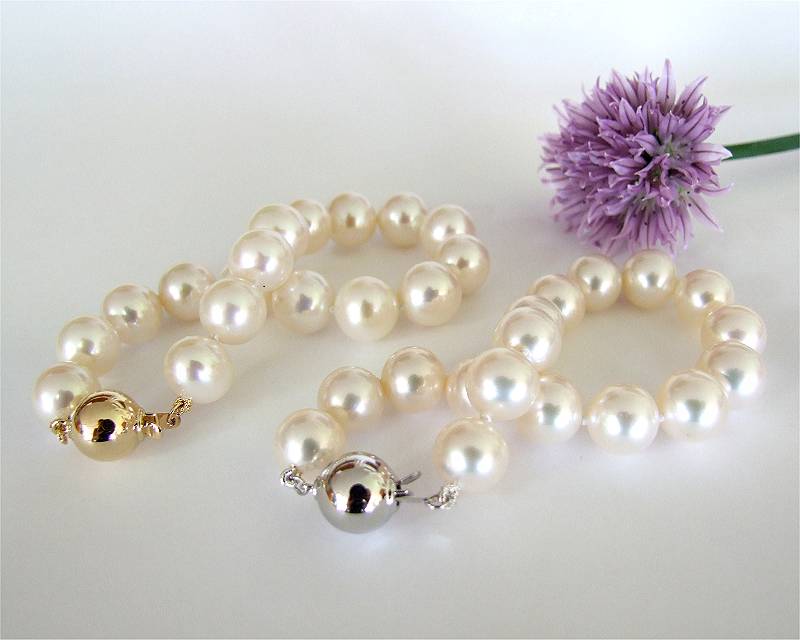 Armbänder aus Perlen vom EdelKontor